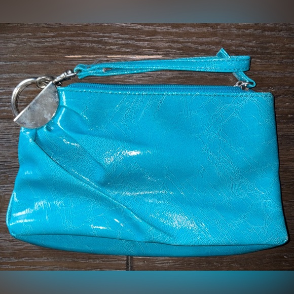Chateau Handbags - Turquoise Patent Wristlet Clutch